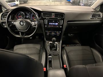 Volkswagen Golf VII Highline BMT 4Motion *Standh*AHK*Xenon*