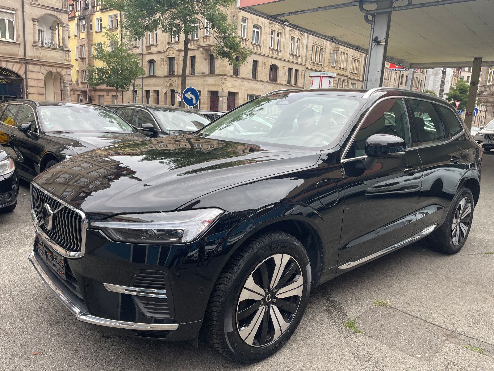 Volvo XC60 T6 AWD Recharge Plus Aut. PANO ACC 360°CAM imagem 3