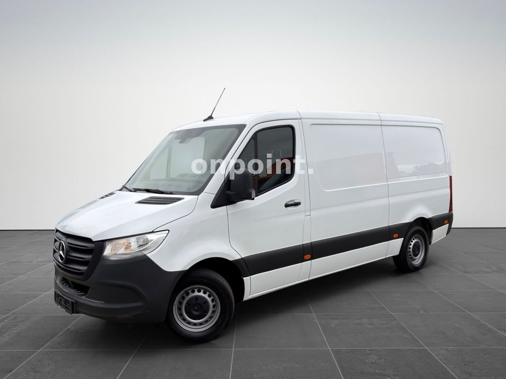 Image of Mercedes-Benz Sprinter
