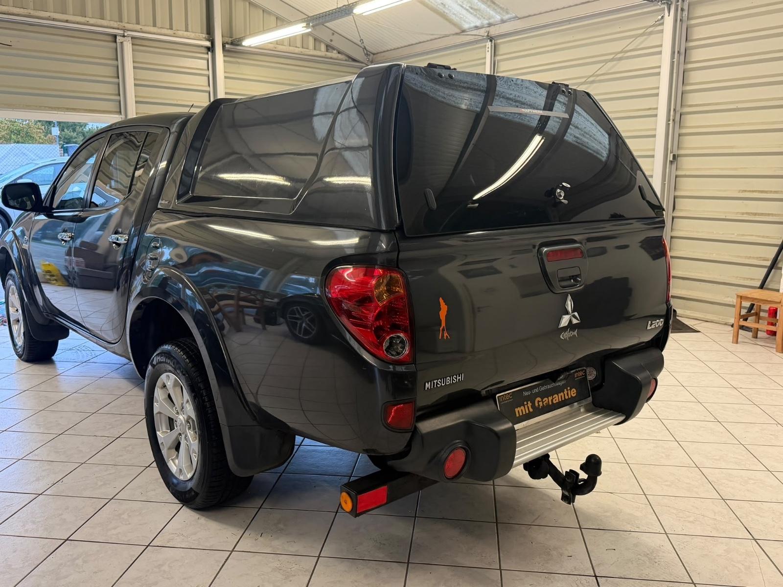 Mitsubishi L200 2.5 DI-D Edition 20 Double Cab | 178 ch | BVM | Cuir | GPS | Hard-top | Attelage | Xénon