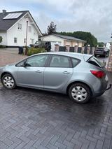 Opel Astra J 1.7 CDTI | 116 PS | TÜV 06/20... - Opel Astra aus 2010 mit Diesel-Antrieb