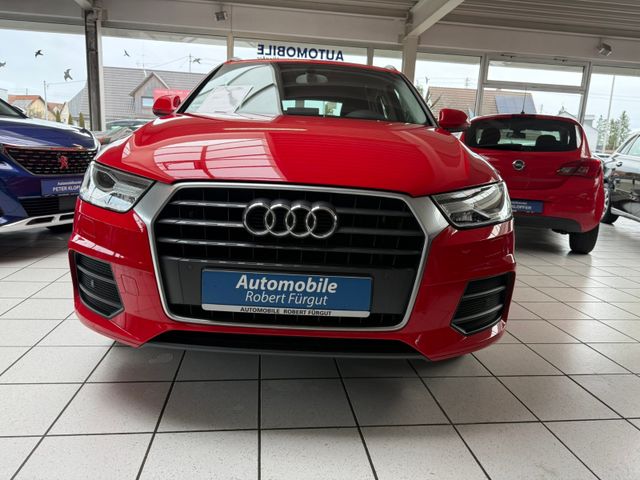 AUDI Q3 sport Automatik 1.Hand