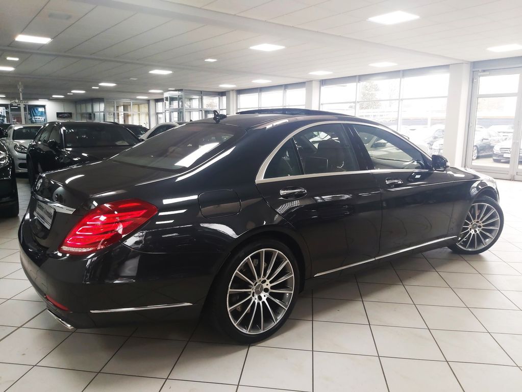 Mercedes-Benz S 500 4M AMG 20'' Exklusiv MEMORY TV DISTR 360°