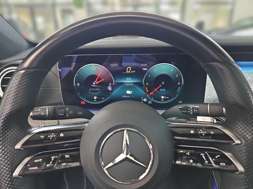 Fahrzeugabbildung Mercedes-Benz E 300 de T 4M AMG AHK Pano Night 360° Sitzklima