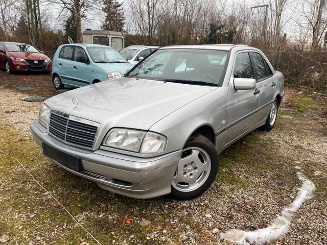 Mercedes-Benz C 180  Rentnerfahrzeug*Garagenauto*Scheckheftgpf