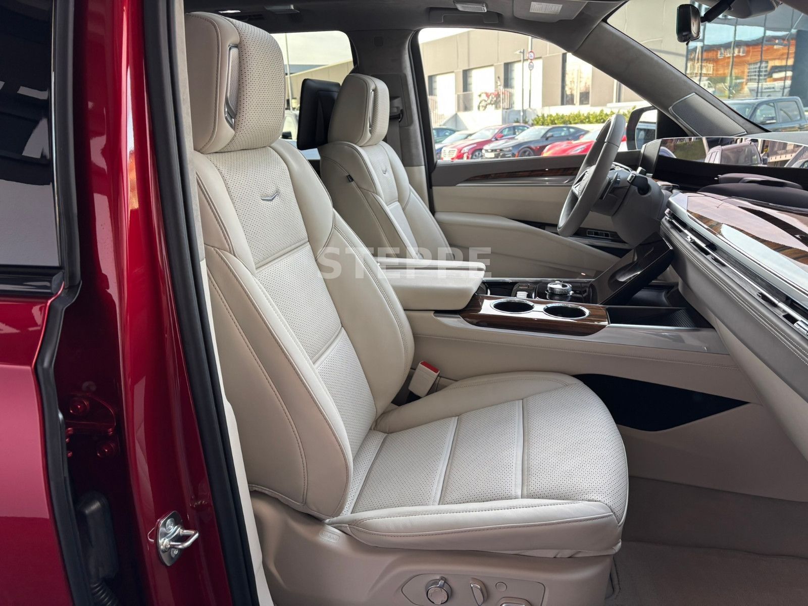 Cadillac Escalade FACELIFT MY25 6.2 V8 Sport Platinum