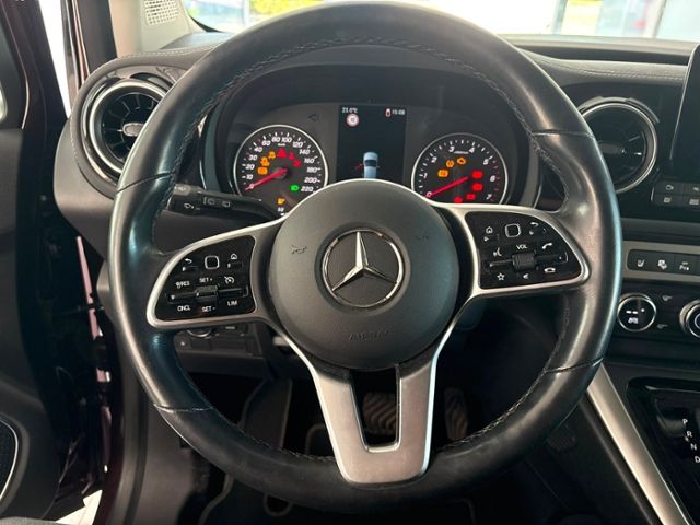 T-Klasse T 180 LED NAV STH KAM AHK 8FACH