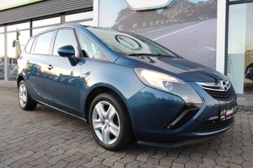 Fahrzeugabbildung Opel Zafira C Tourer 1.4 Turbo Edition AHK