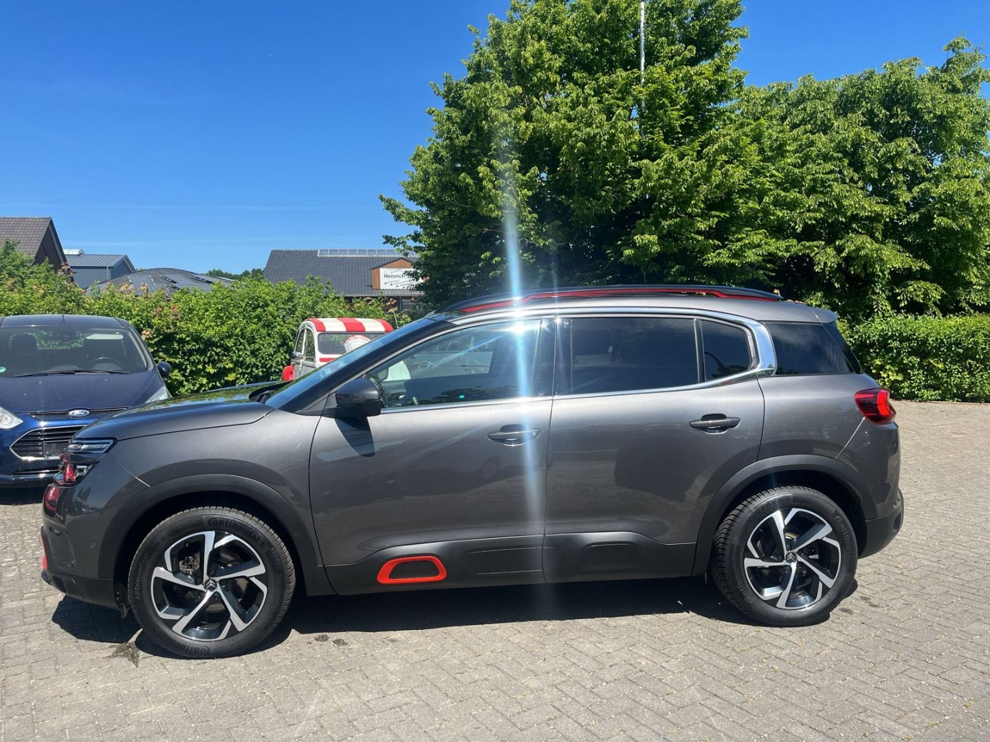 Fahrzeugabbildung Citroën C5 Aircross 1.2 PureTech 130 EAT8 Feel CarPlay