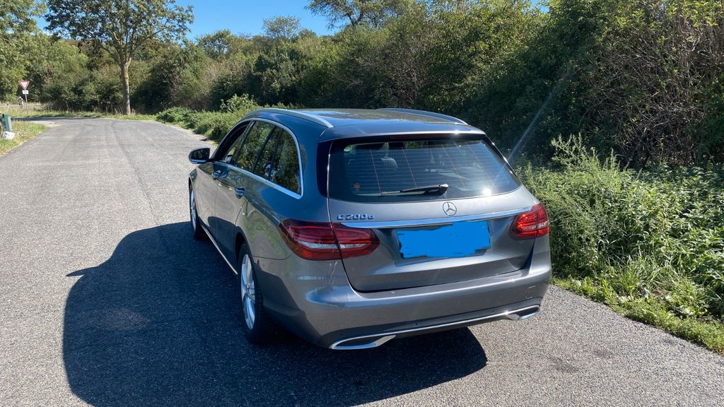 Image of Mercedes-Benz C 200