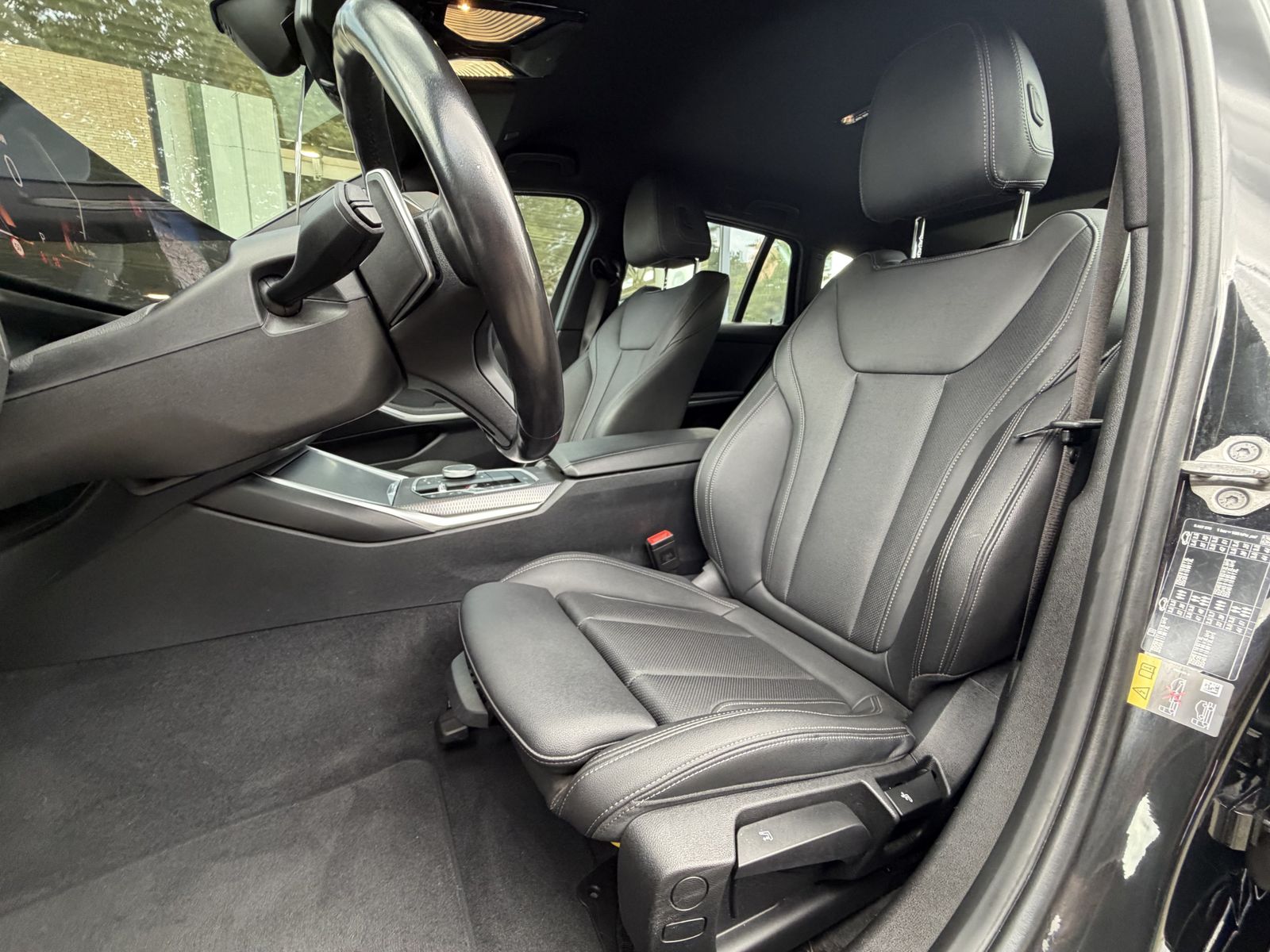 BMW 330e Tour M Sport DA-Prof RFK AHK HuD Ambiente foto 5