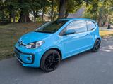 Volkswagen up! - Teal Blue - EZ 03/2022 - TÜV  02/2027