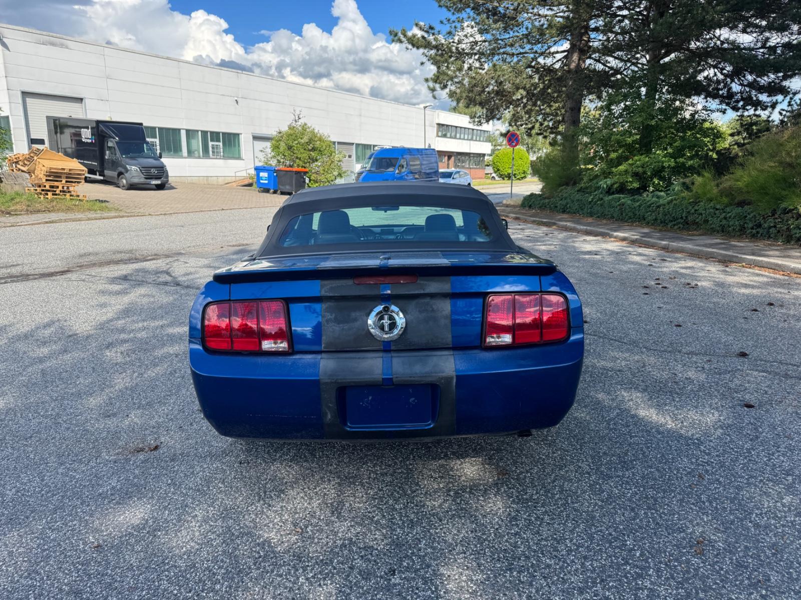 Ford Mustang 4.0**HU&AU 06-28**
