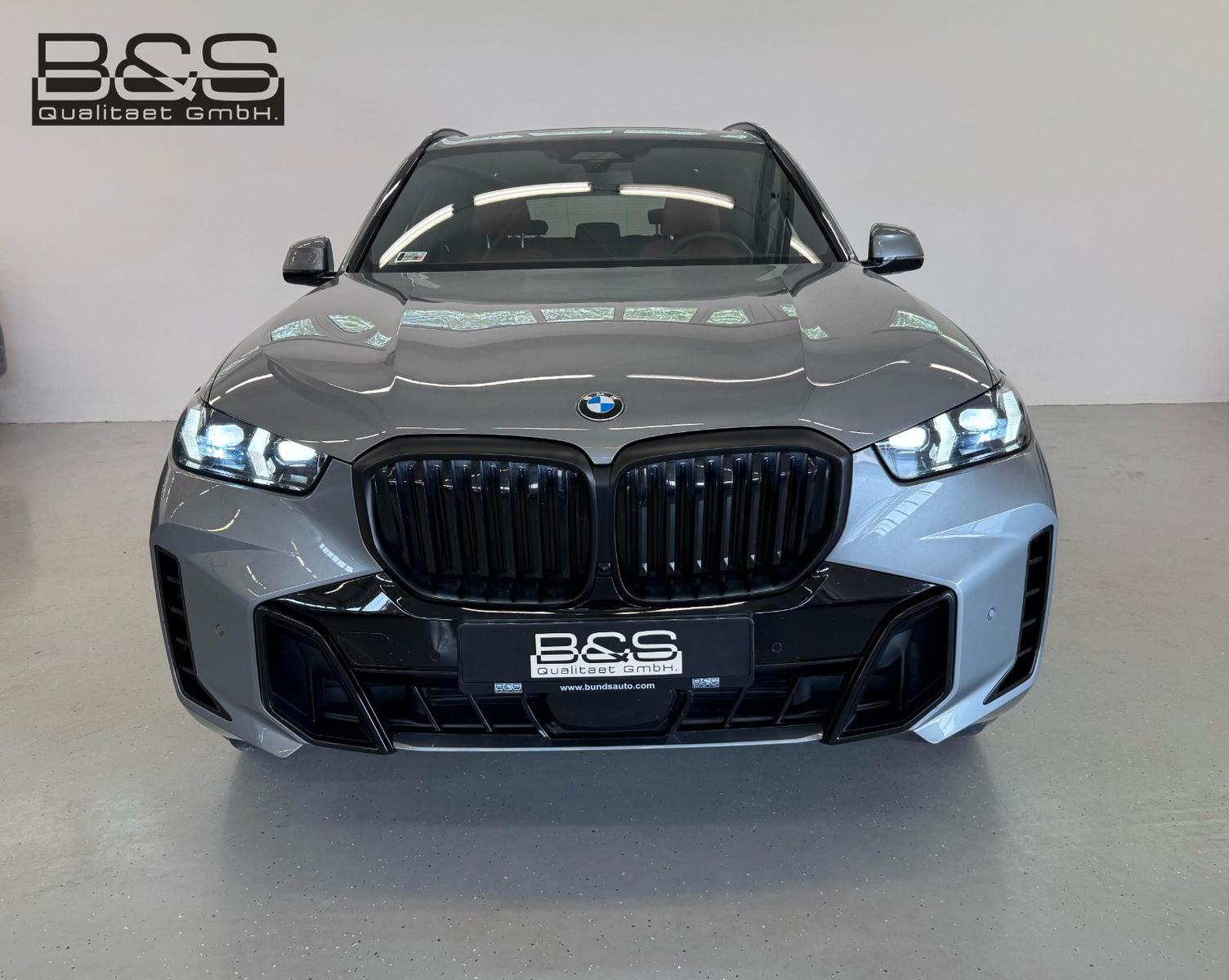 BMW X5 40 d xDrive M Sport HUD,PANO,HARMAN,LUFT.