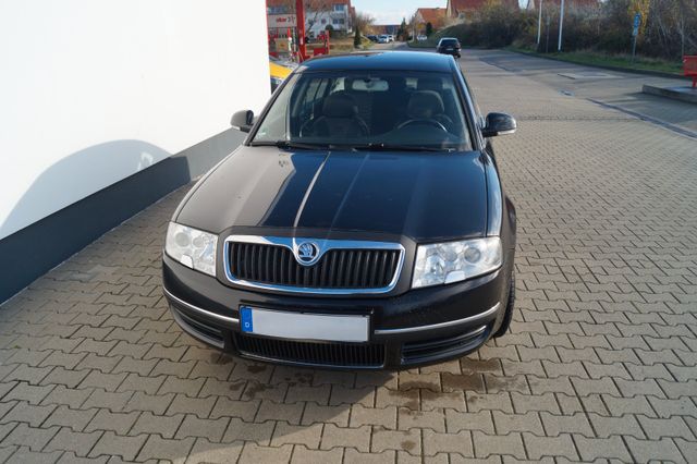 Skoda Superb 2.0 TDI Elegance Elegance