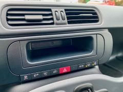 Fahrzeugabbildung Fiat Panda 1.0 Hybrid City Plus KLIMA RADIO ISOFIX