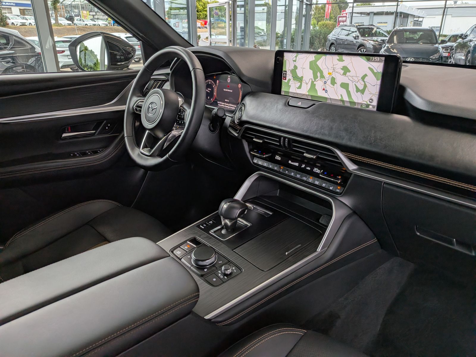 Vehicle image Mazda CX-80 3.3L E-SKYACTIV D 254 HOMURA+ 7-seat Pano
