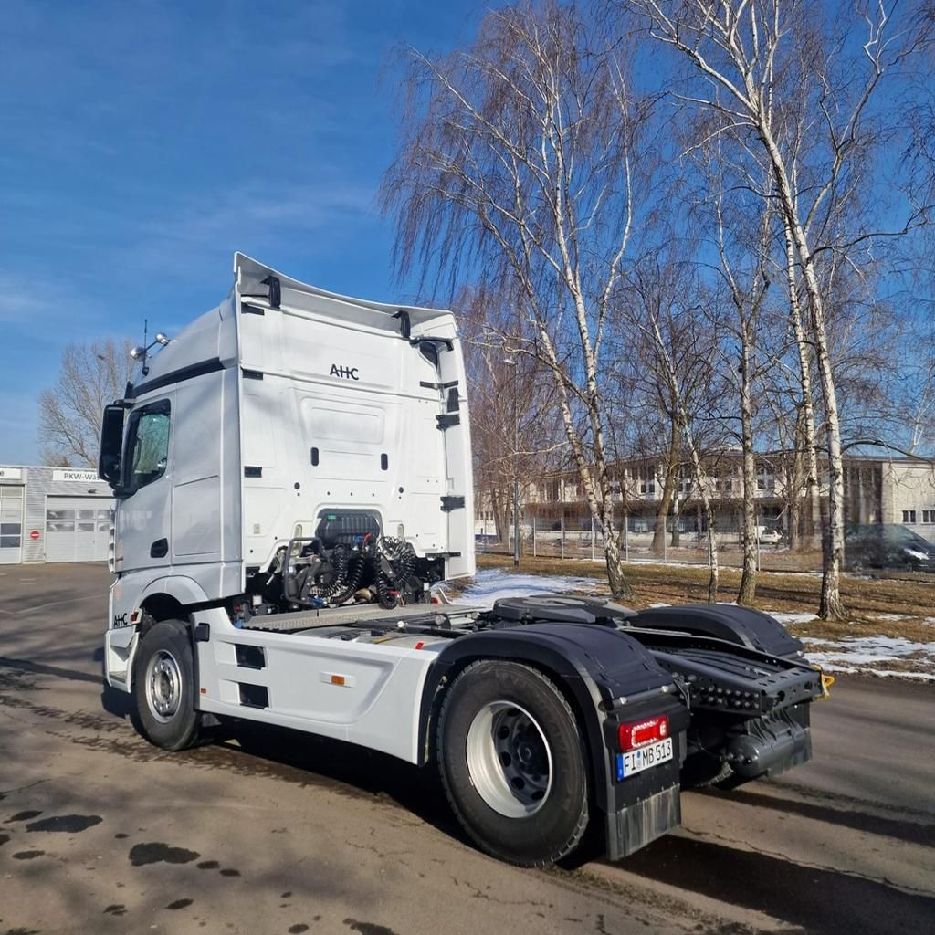 Fahrzeugabbildung Mercedes-Benz Actros 1848 LS SZM SZM+Kipphydraulik+L-Streamspa