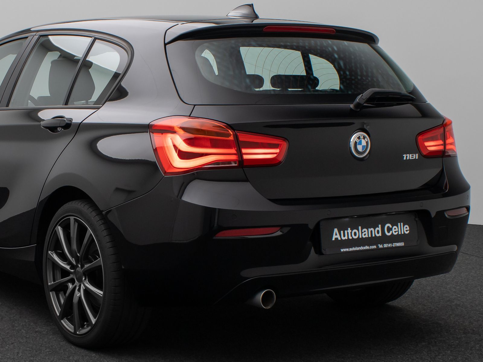 Fahrzeugabbildung BMW 118i  Sitzheizung PDChint Geschwindigkeitsreg