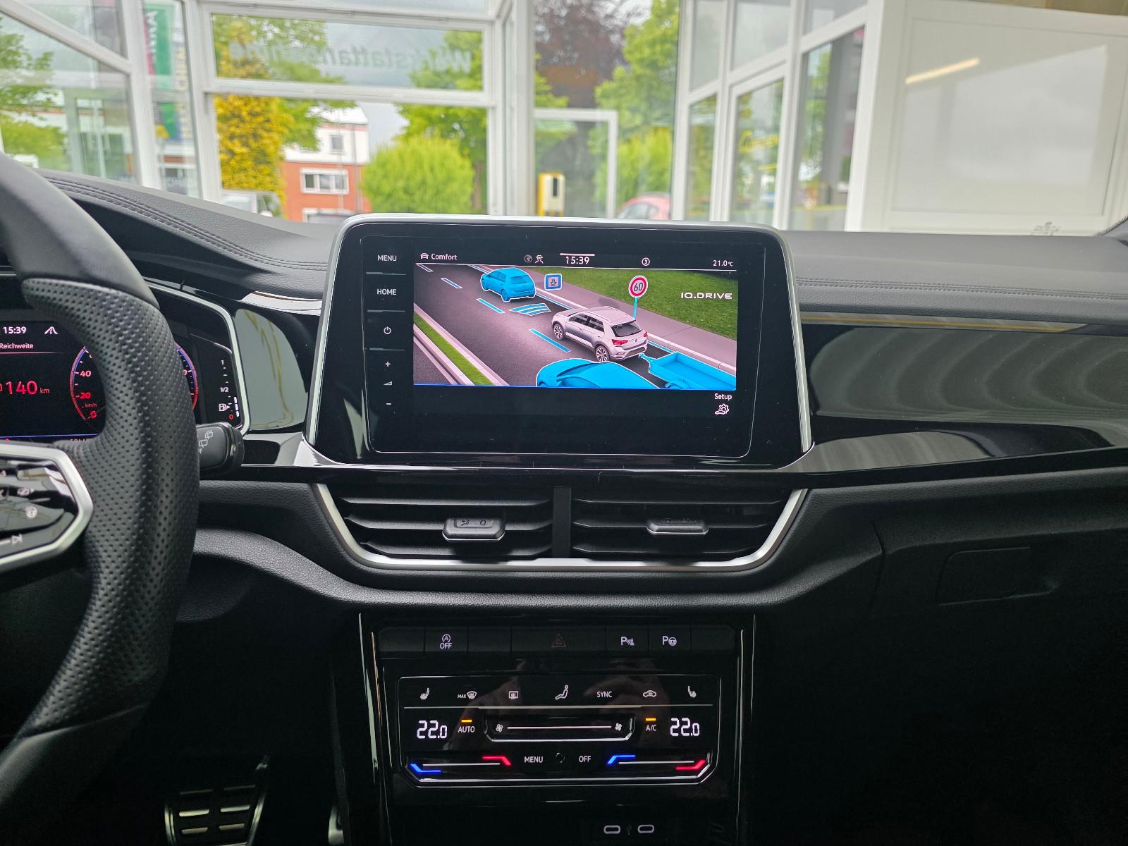 Volkswagen T-Roc R-Line 4Motion DCC Panorama Leder Nappa