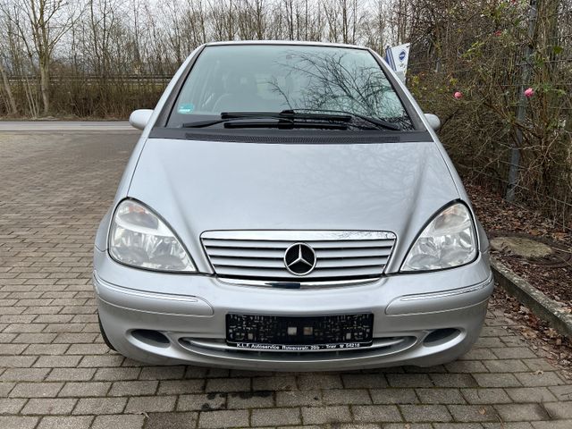 Mercedes-Benz A 160 ELEGANCE Lang 1. Hand Automatik