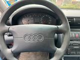 Audi Auto Audi A4 - Audi A4 aus 1996