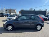 Ford Fiesta Ambiente*TÜV*KLIMA*RADIO*5.Sitze* - Ford Fiesta: Radio