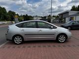 Toyota Prius II (NHW20), TÜV frisch - gebrauchte Toyota Prius aus dem Jahr 2006