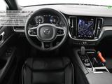 Volvo S60 2.0 Recharge T6 AWD Core | SOH 97,5% | panor - graue Volvo S60