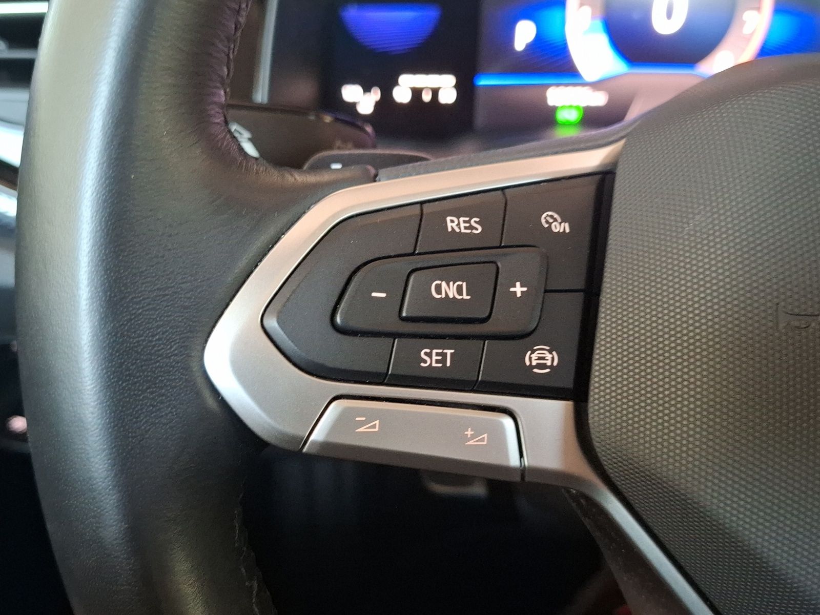 Fahrzeugabbildung Volkswagen Polo TSI Life DSG LED CarPlay AID GRA PDC