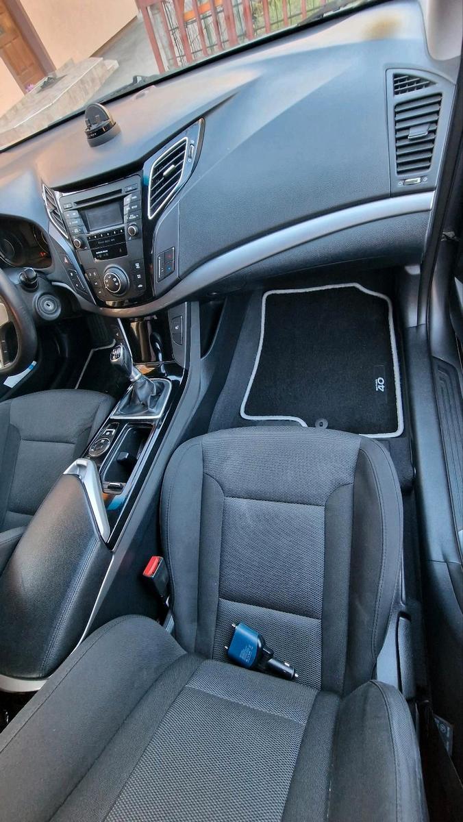 Hyundai i40 2013 — photo 8
