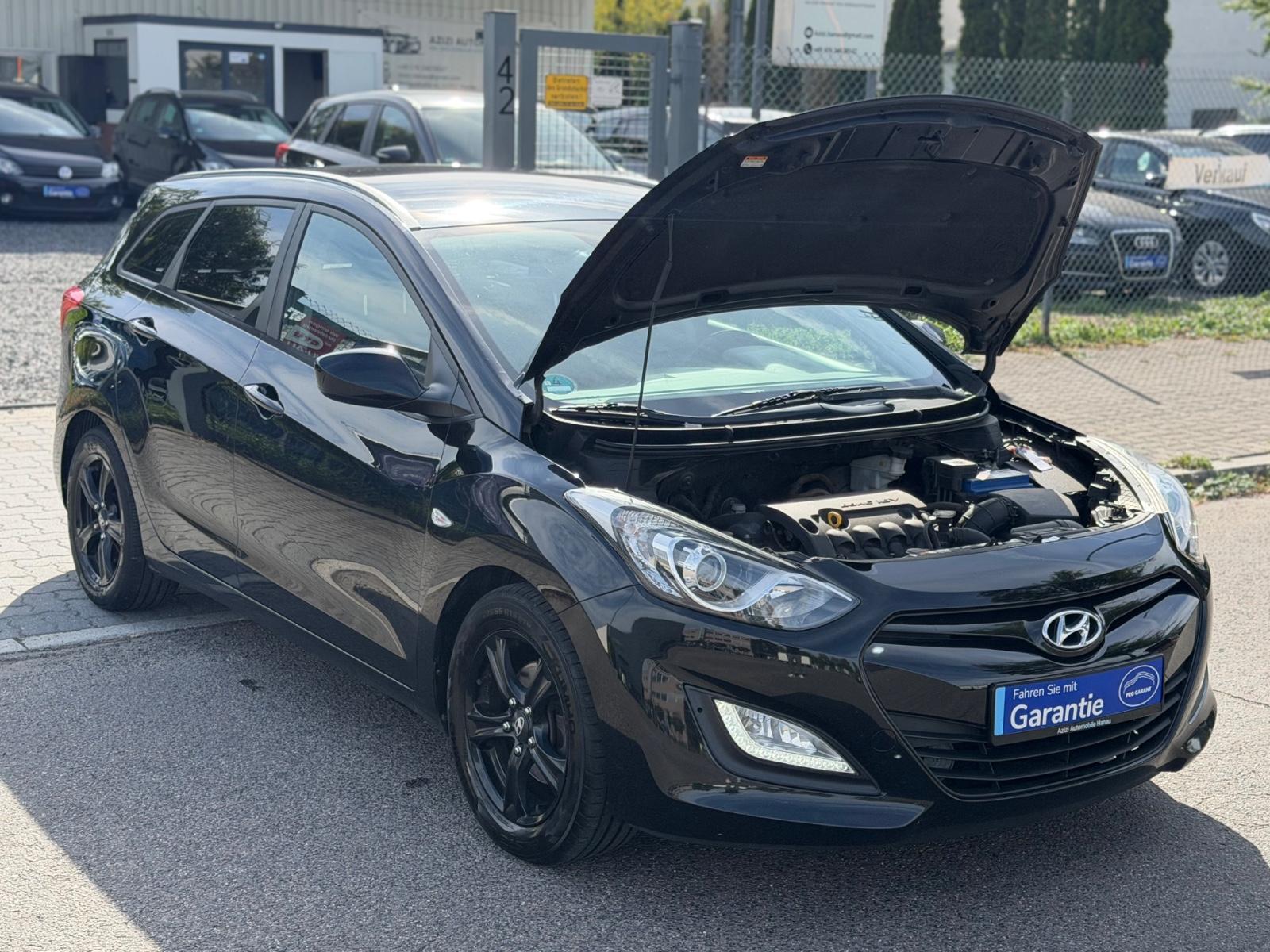 Hyundai i30 2014 — photo 15
