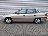 Opel Astra 1.6 Anhängerkupplung+++ - gebrauchte Opel Astra aus dem Jahr 1996