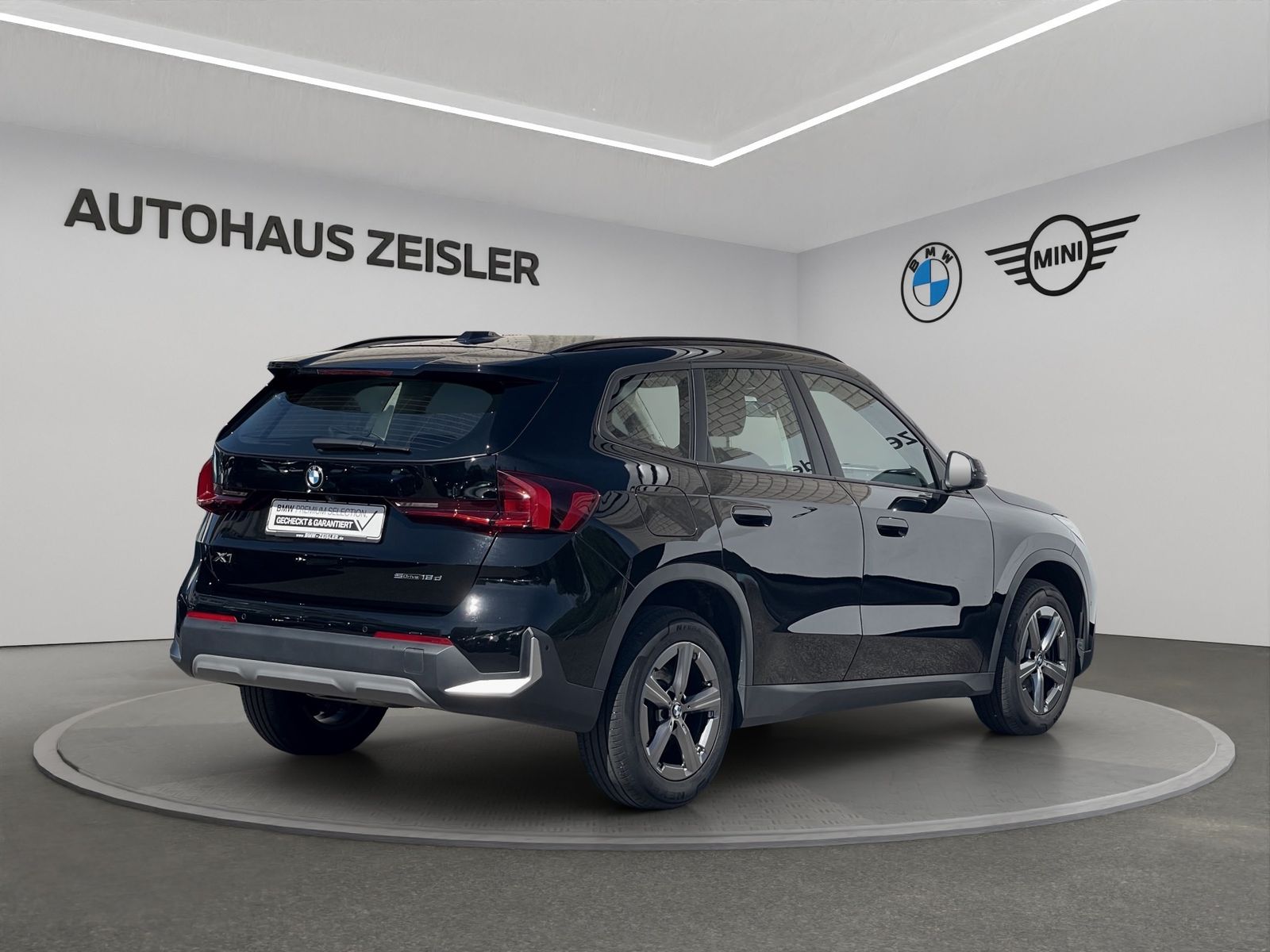 BMW X1 sDrive18d Rückfahrkamera AHK Sitzheizung foto 2