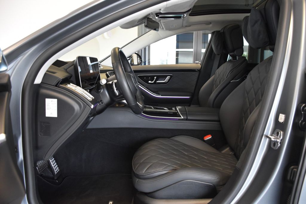 MERCEDES-BENZ S-Class 2022