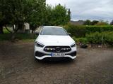 Mercedes-Benz GLA 250 e DCT -