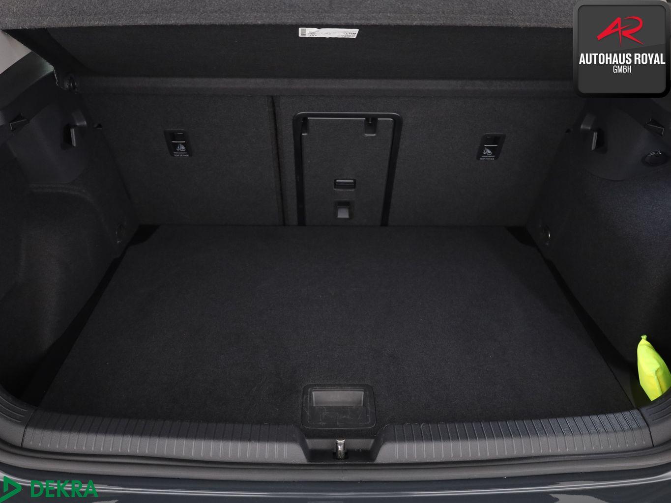 Volkswagen Golf VIII 2.0 TSI STYLE MASSAGE,MEMORY,ACC,1.HD, миниатюра 14
