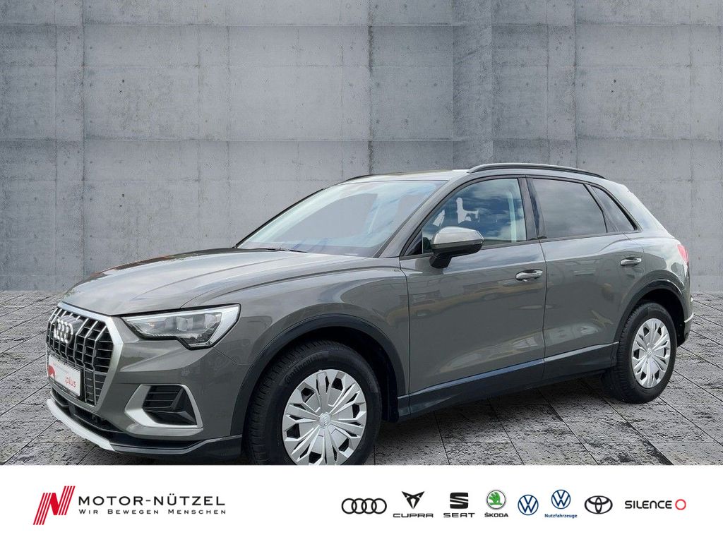 Audi Q3 35 TFSI S-TR ADVANCED PDC+GRA+SHZ+AHK+19"LM