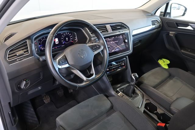 Volkswagen Tiguan 1.5 TSI Life AID+ACC+LED+CARPLAY+PANO