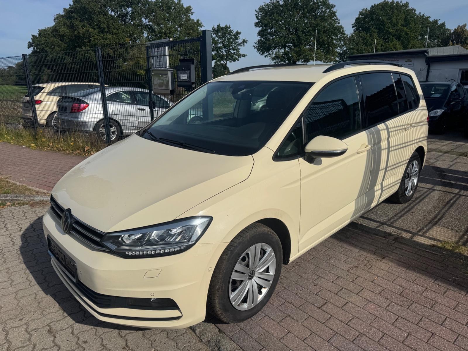 Volkswagen Touran 2.0 TDI*DSG*LED*7 Sitzer*Digital Tacho*