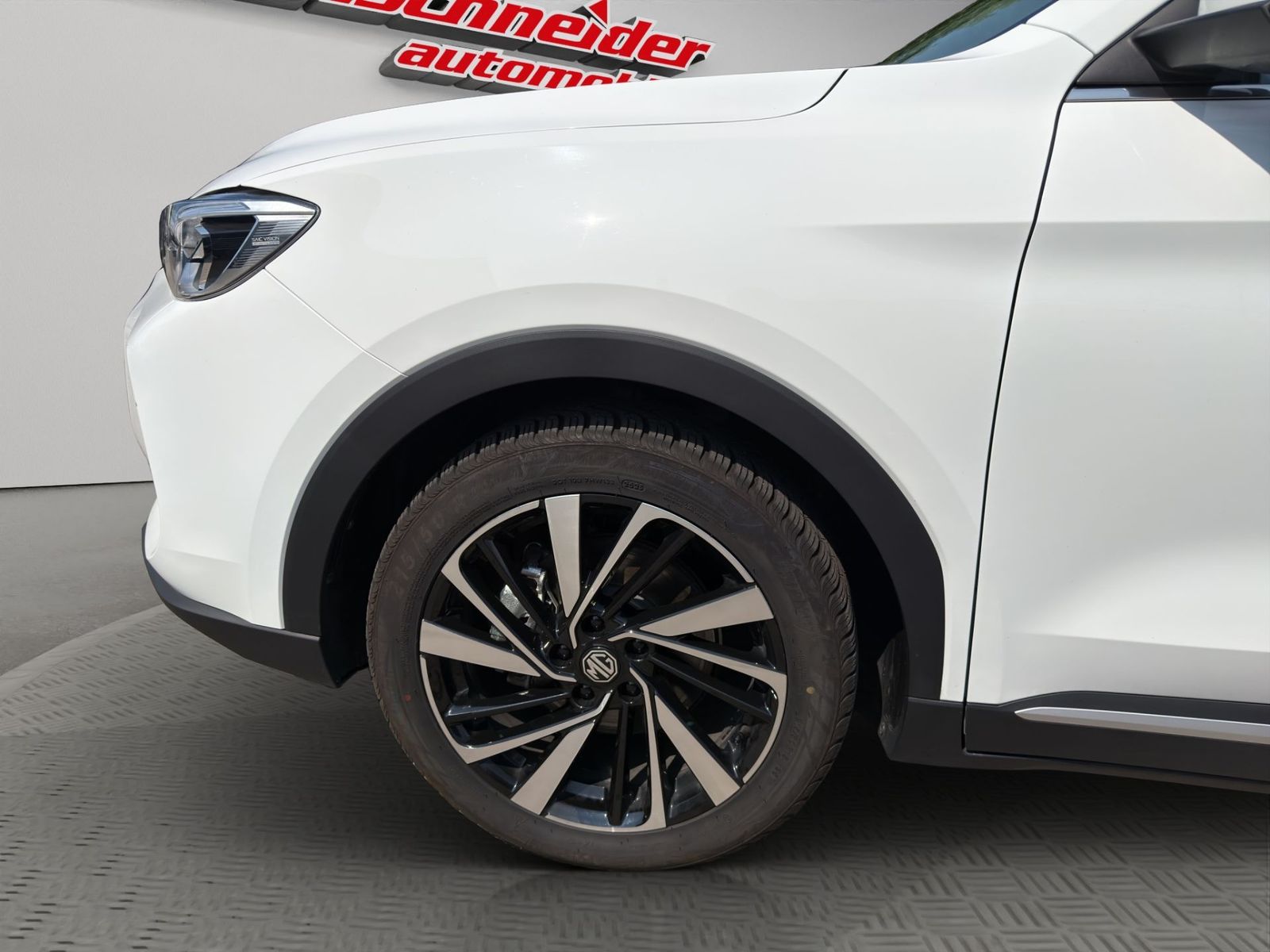 MG ZS