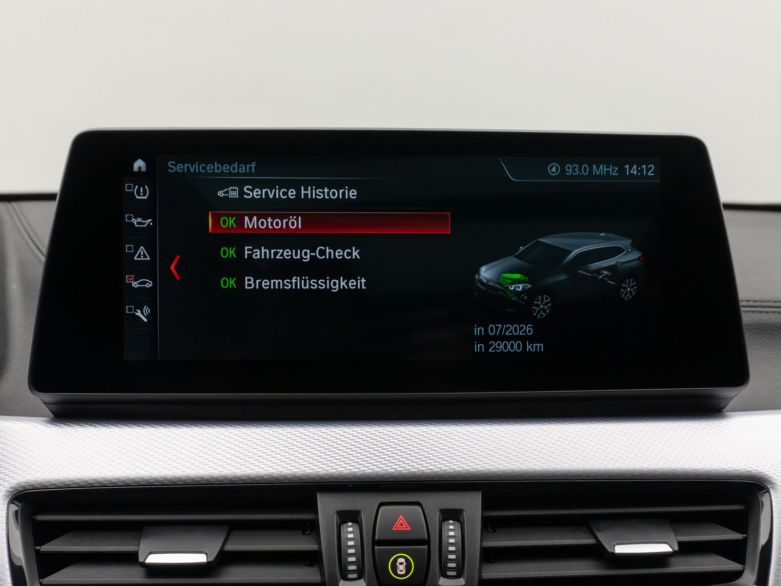 Fahrzeugabbildung BMW X2 xD25e M Sport HUD DAB Kamera Alarm Panorama