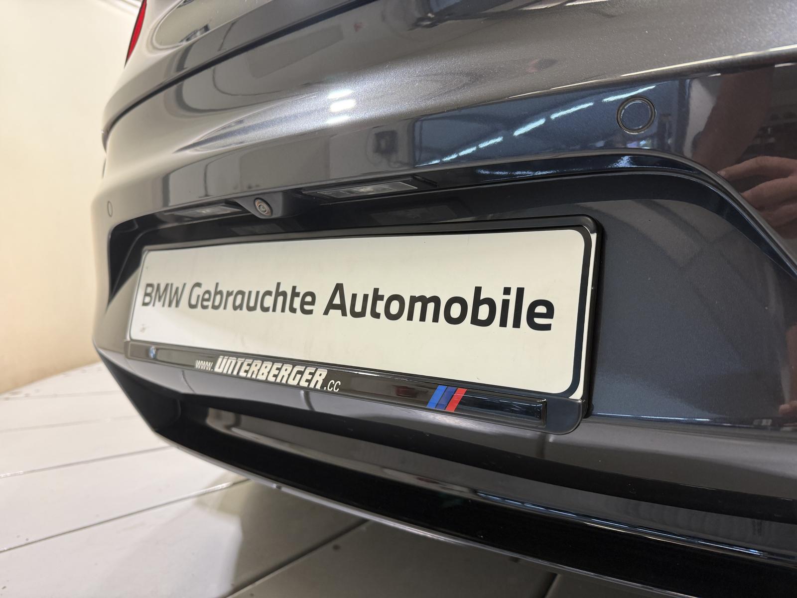 BMW i8 Roadster HUD HK Laser DA WLAN
