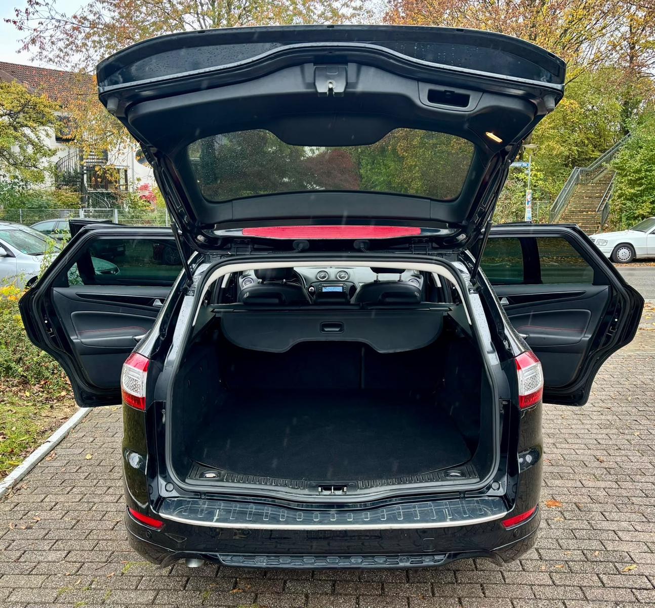 Ford Mondeo 2014 — photo 7