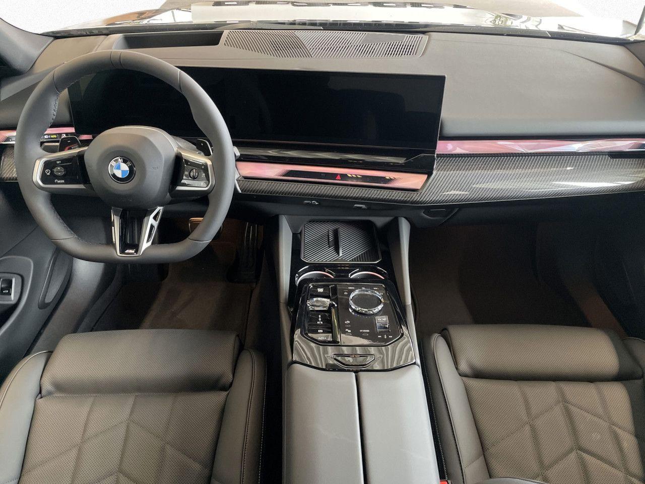BMW 520d Sportpaket Bluetooth HUD Navi LED Klima PDC