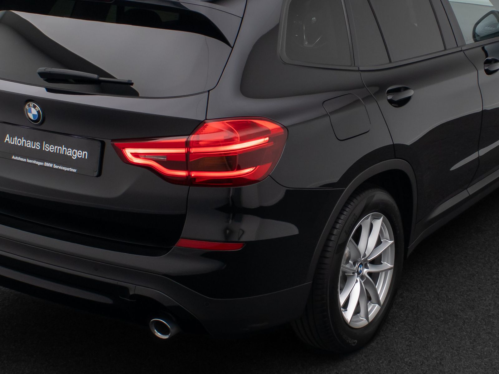 Fahrzeugabbildung BMW X3 xD20d DAB GeschwindigReg Leder Sport 18Zoll