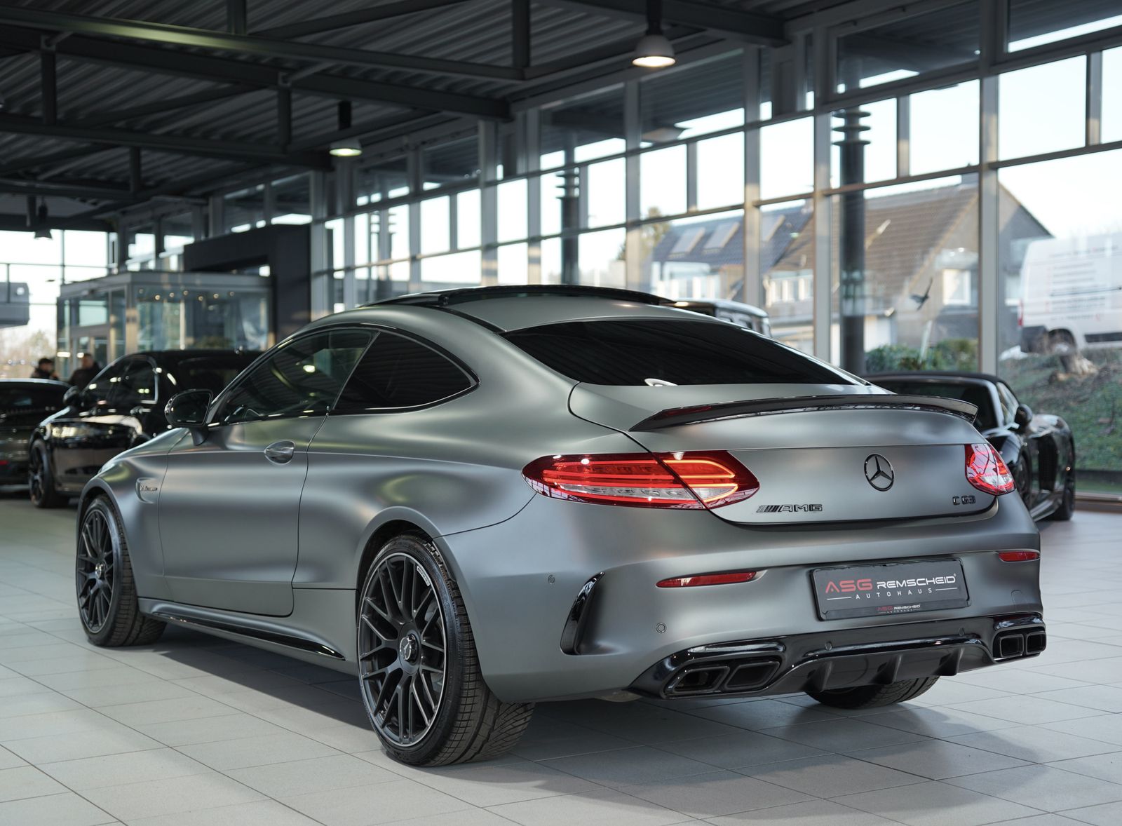 Mercedes Benz C 63 Amg