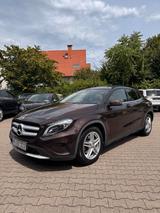 Mercedes-Benz GLA 250 4MATIC - gebrauchte Mercedes-Benz GLA 250 aus dem Jahr 2014