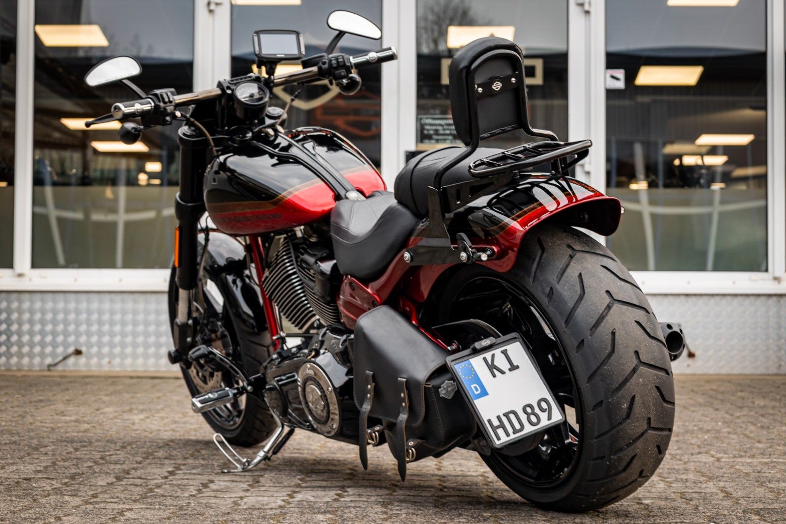 Fahrzeugabbildung Harley-Davidson FXSE CVO Pro Street Breakout - Jekill & Hyde