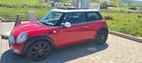 MINI Cooper  1.6 Benziner Top Zustand  - MINI Cooper D mit Benzin-Antrieb